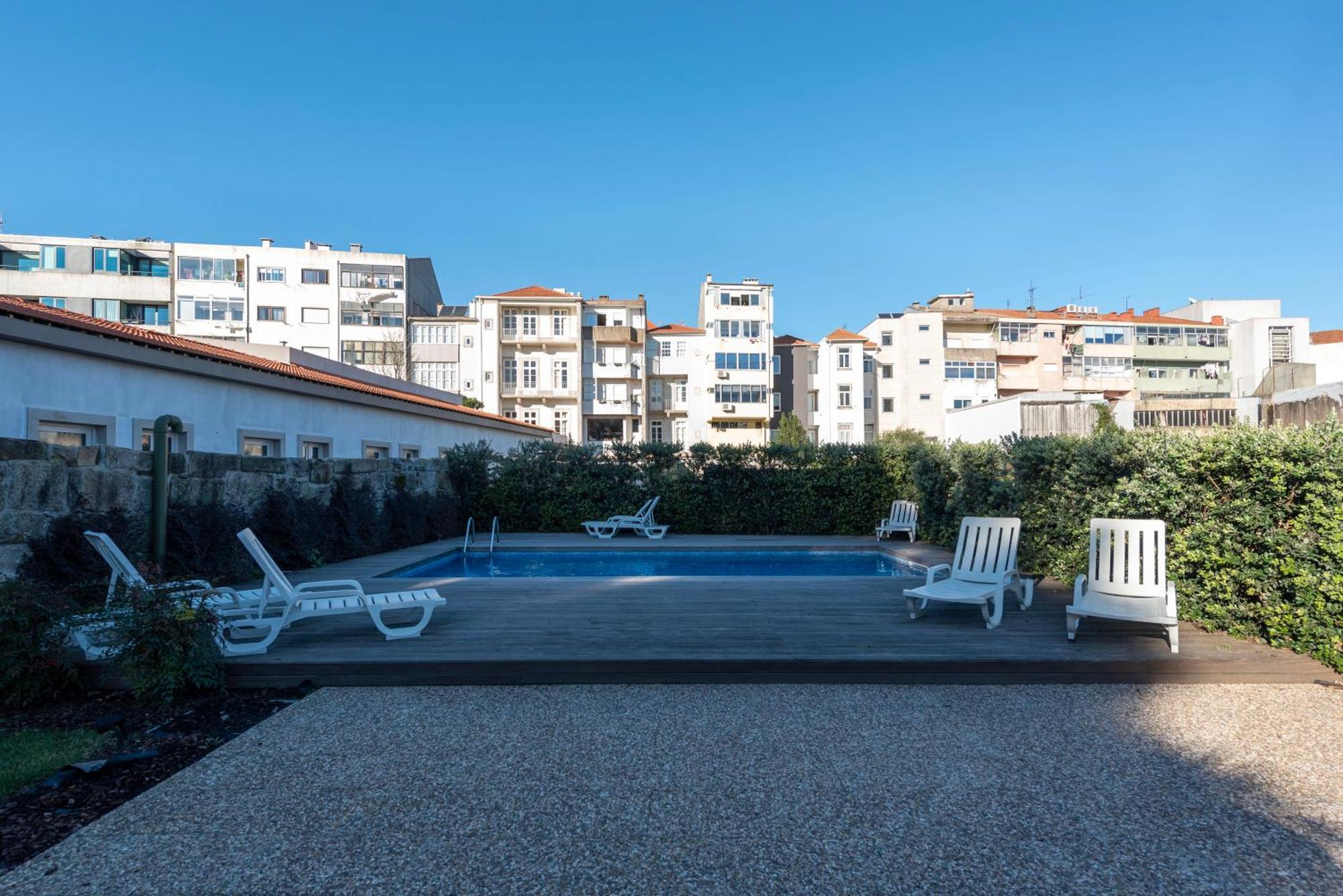Exotic Flat With Shared Pool & Garden Apartment ปอร์โต ภายนอก รูปภาพ