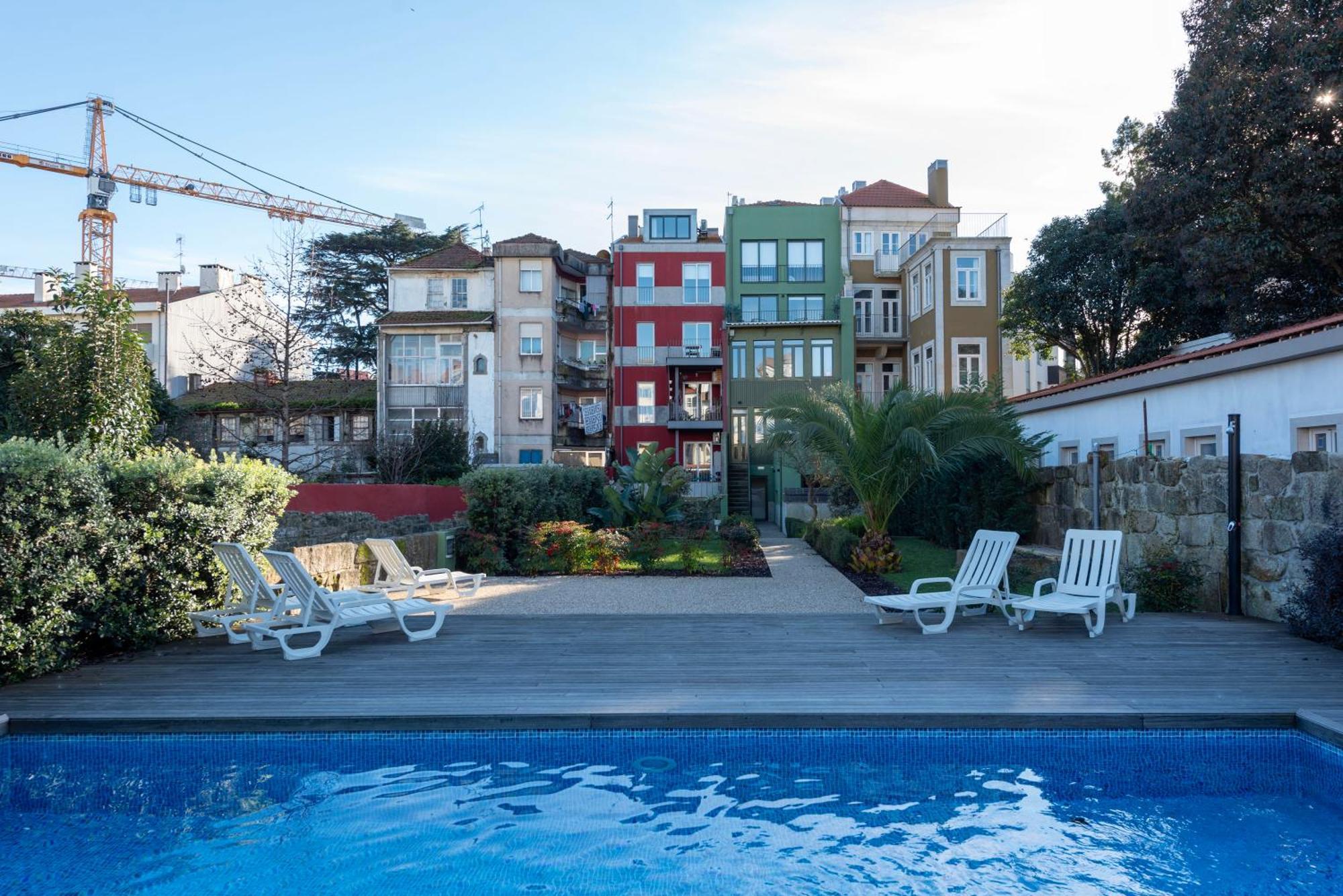 Exotic Flat With Shared Pool & Garden Apartment ปอร์โต ภายนอก รูปภาพ